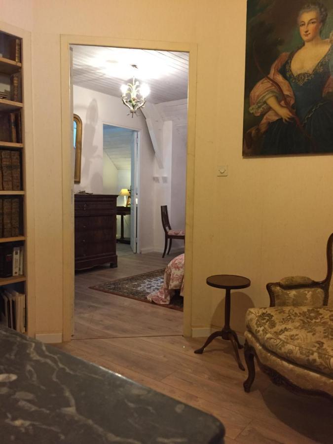 Le Chateau De Bressey & Son Orangerie Esterno foto
