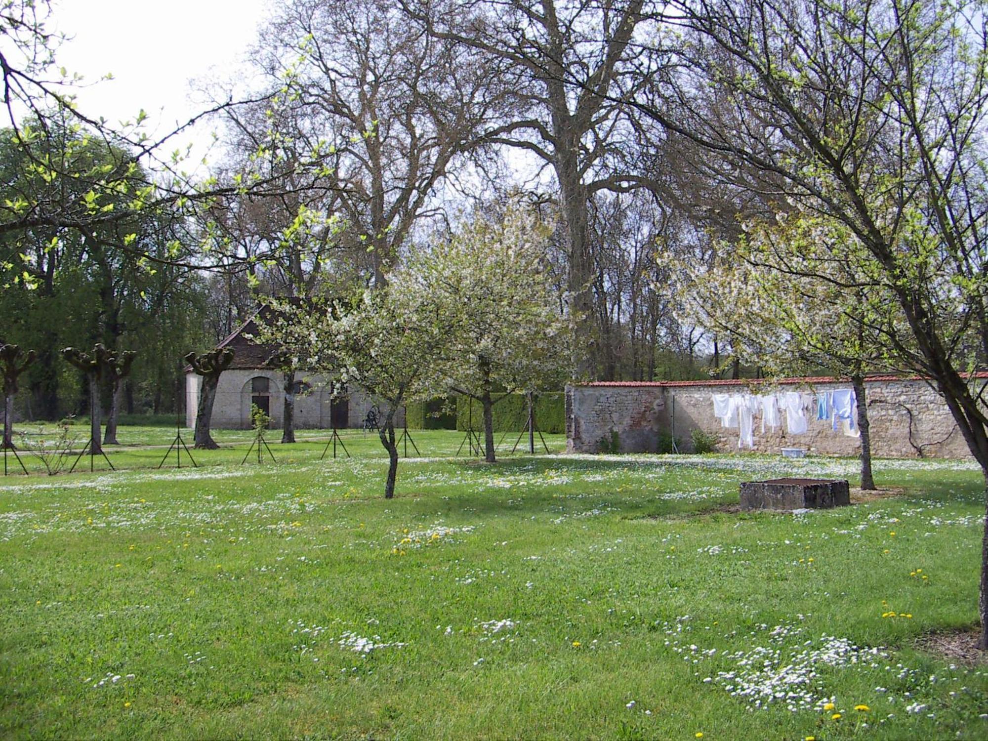 Le Chateau De Bressey & Son Orangerie Esterno foto