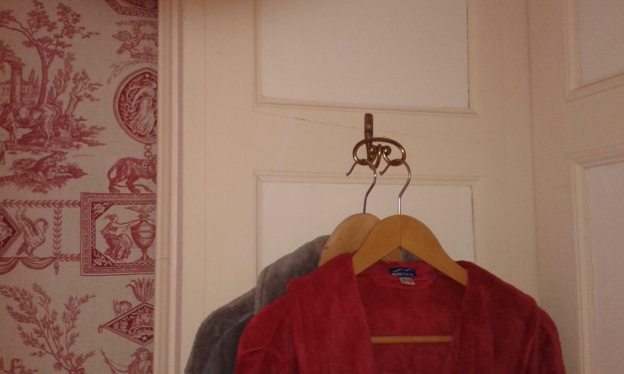 Le Chateau De Bressey & Son Orangerie Esterno foto